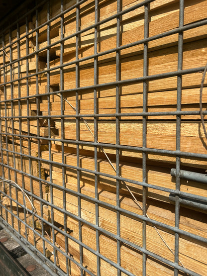 Brennholz aus Brett-Endstücken – trocken und ofenfertig